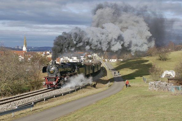 Dampfzug auf der Tälesbahn, Foto: Tom Ruhnke